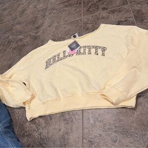🍔Hello Kitty Yellow Cropped Sweatshirt with cow print logo